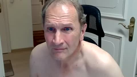 Fabian online show from 07/13/26, 07:49