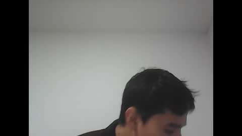 R online show from 09/28/25, 02:44