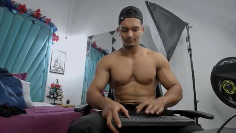 FABIO online show from 12/18/25, 04:13