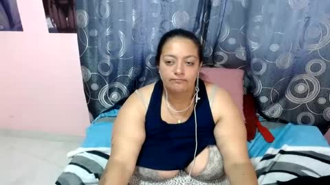fabritziapiel online show from 06/19/26, 03:49