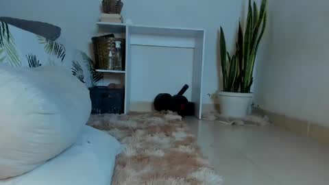 Snapshot of fabrizio_amery chatting on 05/09/26, 12:16 - A N D E R online show from 05/09/26, 12:16
