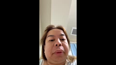 Snapshot of facecum01 chatting on 02/09/26, 02:04 facecum01 online show from 02/09/26, 02:04