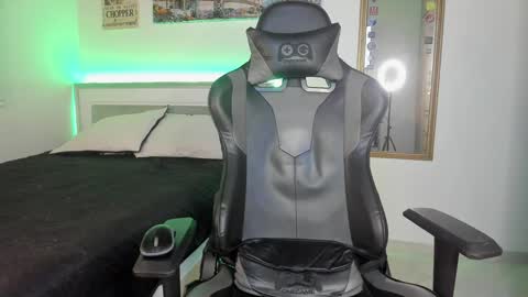 faceofbabyyy online show from 01/23/25, 07:11