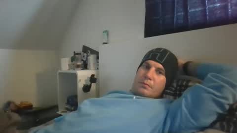 Dennis online show from 10/08/25, 02:47