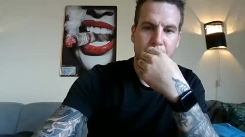 Dennis online show from 11/12/25, 11:10