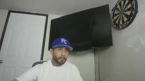 Mark online show from 10/20/25, 09:32