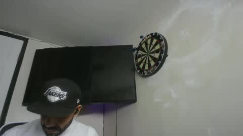 Mark online show from 12/01/25, 09:36