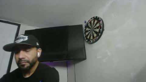 Mark online show from 12/15/25, 07:56