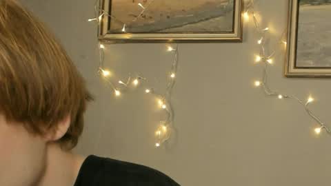 Kai online show from 04/09/26, 09:09