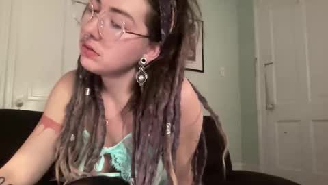 Fae online show from 03/24/26, 08:19