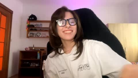 Loly online show from 04/13/26, 02:22