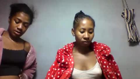 faiqua95 online show from 04/10/26, 10:14