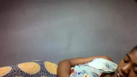 faiqua95 online show from 04/13/26, 11:54