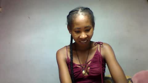 faiqua95 online show from 04/14/26, 12:00