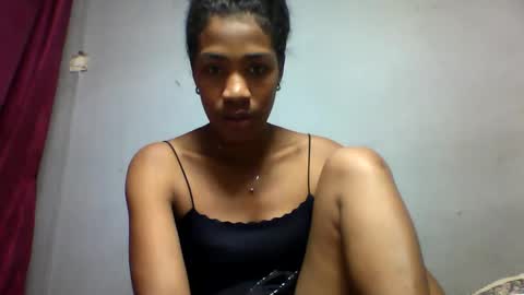 faiqua95 online show from 05/03/26, 07:42