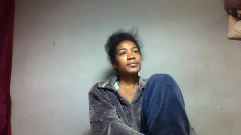 faiqua95 online show from 05/08/26, 01:11