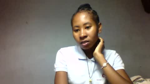 faiqua95 online show from 05/14/26, 08:32