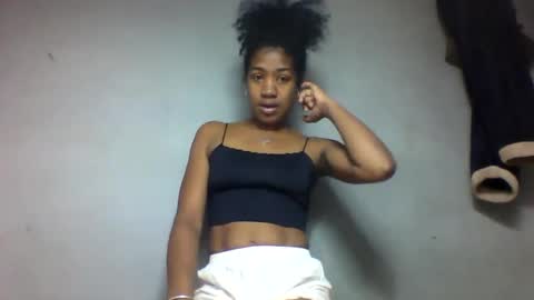 faiqua95 online show from 05/26/26, 08:10
