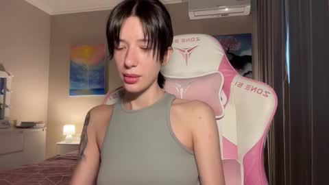 Bloom  online show from 09/17/25, 11:56