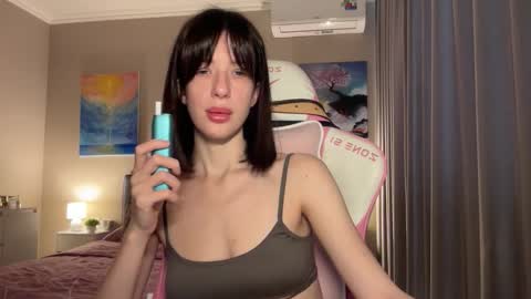 Bloom  online show from 09/27/25, 10:09