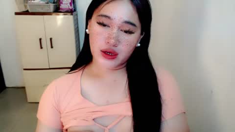 Snapshot of fairy_cuddle chatting on 06/14/26, 02:24 call me shanaia online show from 06/14/26, 02:24