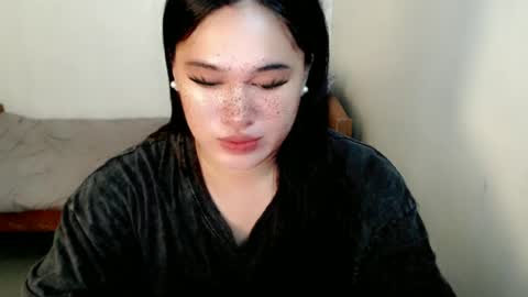 Snapshot of fairy_cuddle chatting on 06/19/26, 09:18 call me shanaia online show from 06/19/26, 09:18