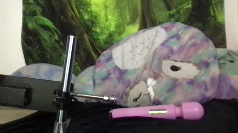 Snapshot of fairy_moan chatting on 09/11/25, 10:26 fairy_moan online show from 09/11/25, 10:26