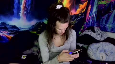 Snapshot of fairy_moan chatting on 09/22/25, 03:41 fairy_moan online show from 09/22/25, 03:41