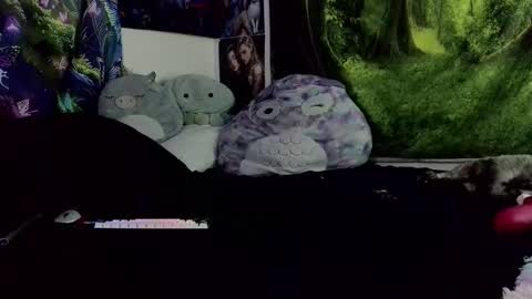 fairy_moan online show from 12/17/25, 03:45