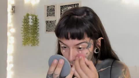 Fairy online show from 04/13/26, 09:48