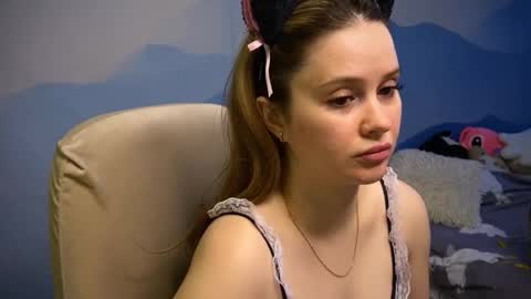 Snapshot of fairyilona chatting on 12/14/25, 08:09 Ilona online show from 12/14/25, 08:09