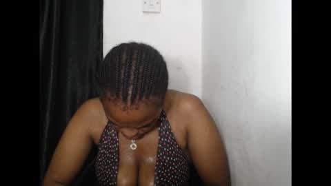 Snapshot of fairyslut9 chatting on 02/22/26, 01:18 fairyslut9 online show from 02/22/26, 01:18