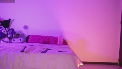 Sara  REMEMBER TO LEAVE A THUMB UP online show from 03/02/26, 03:20