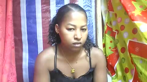 faissane9794 online show from 02/19/26, 10:44