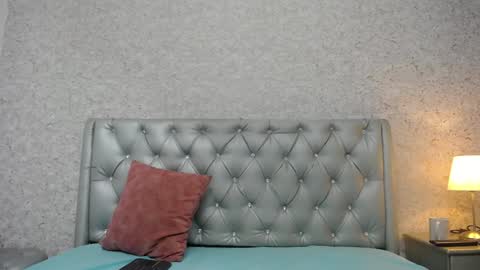 Snapshot of faith_hill chatting on 12/17/24, 12:00 Faith online show from 12/17/24, 12:00