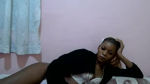 Snapshot of faizah_ chatting on 06/11/26, 11:25 faizah_ online show from 06/11/26, 11:25