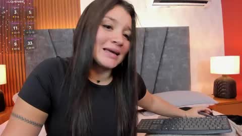  Leila.... online show from 04/29/26, 05:30