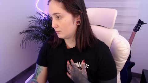 OF fallenag 1 online show from 12/02/25, 01:00