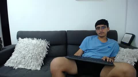 FallGays online show from 01/11/25, 01:48