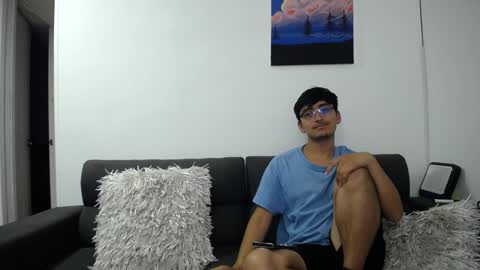 FallGays online show from 01/17/25, 03:45