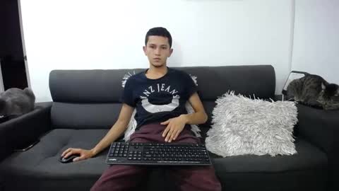 FallGays online show from 02/21/25, 01:22