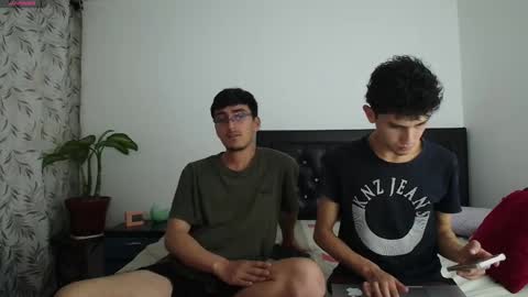 FallGays online show from 10/06/25, 11:46