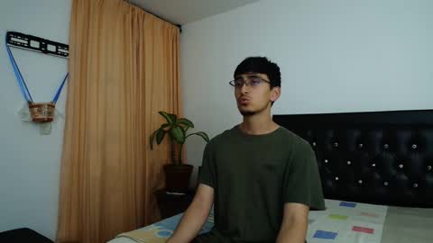 FallGays online show from 12/20/25, 11:56