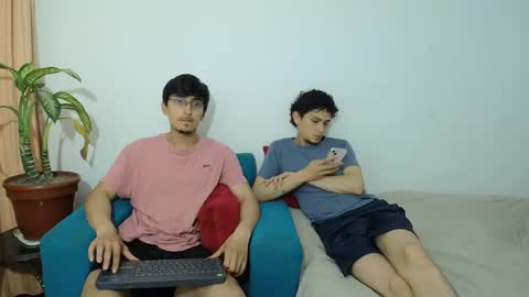 FallGays online show from 04/07/26, 02:23