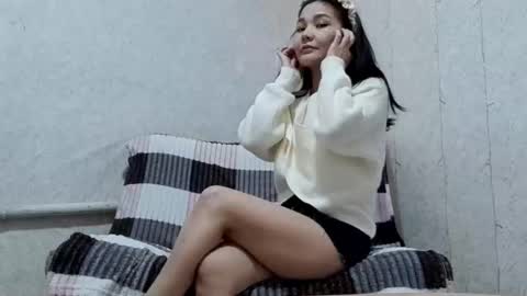 Snapshot of fallonhemingway chatting on 03/02/26, 04:14 Mia online show from 03/02/26, 04:14