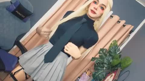 Alexandra x Alexandro online show from 09/13/25, 03:45