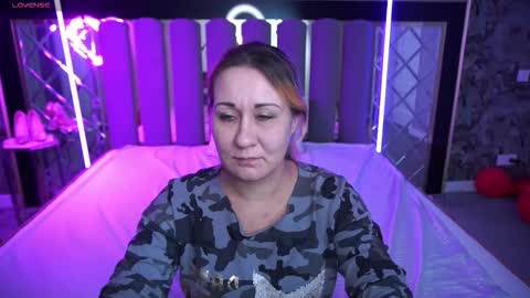 Snapshot of famousemuse chatting on 03/26/26, 01:38 famousemuse online show from 03/26/26, 01:38