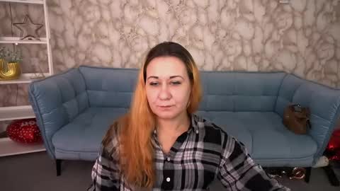 Snapshot of famousemuse chatting on 04/15/26, 12:56 famousemuse online show from 04/15/26, 12:56