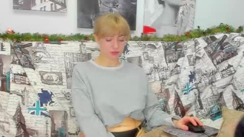 Nancy online show from 12/24/24, 06:22