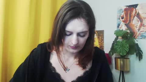 Nadine online show from 12/10/24, 09:12